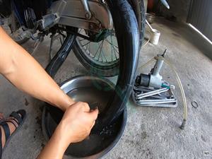 Vá lốp xe máy lưu động Quận Ngũ Hành Sơn